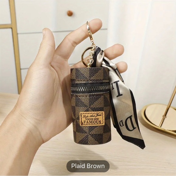 Brown Cilinder Lipstick Holder Keychain - Picture 1 of 6